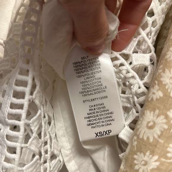 Anthropologie Crochet Lace Top - Picture 6 of 6